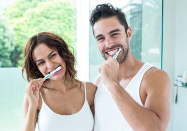 10 Mistakes Made During Tooth Brushing