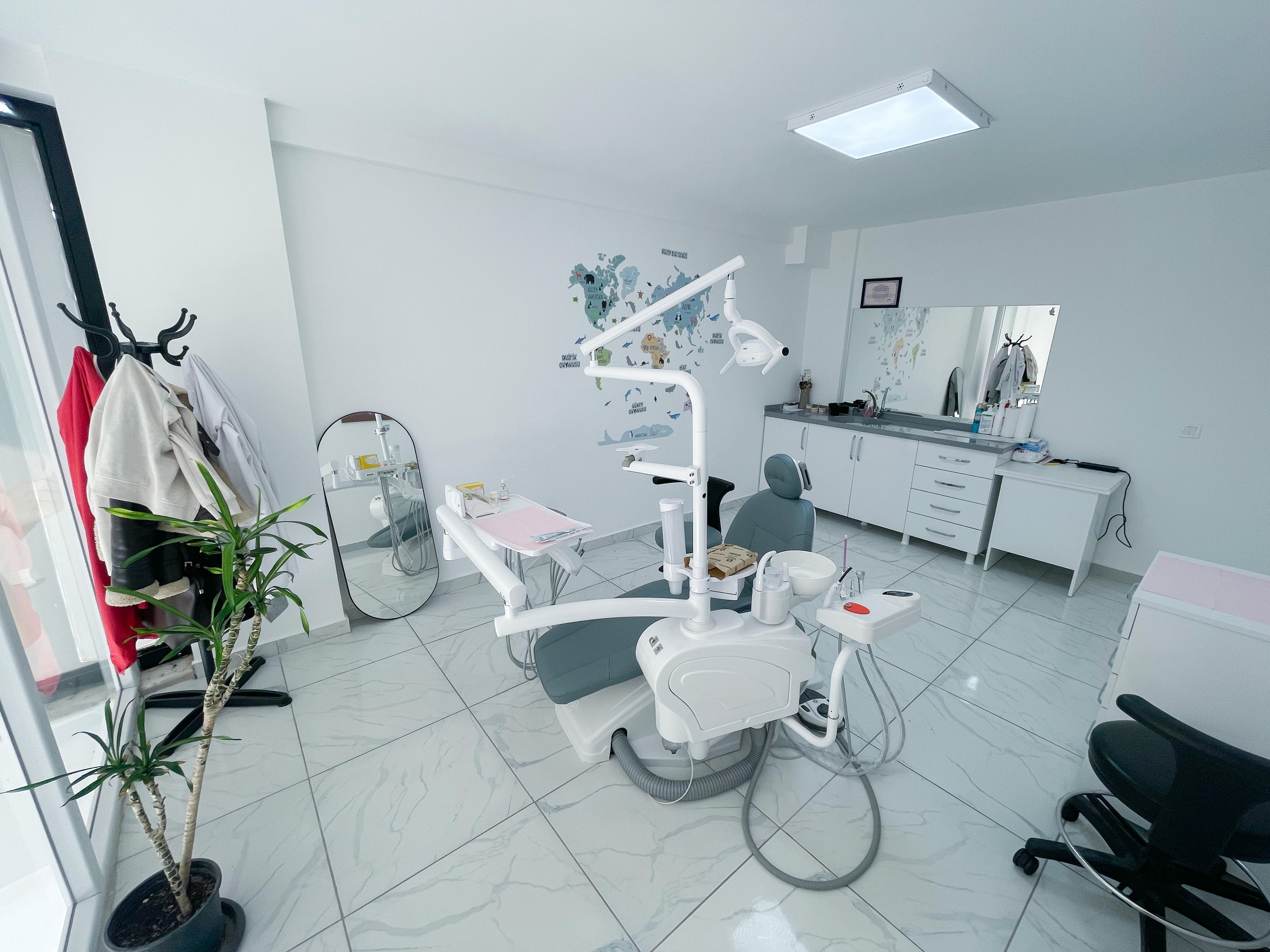 Dental Treatment Room 1